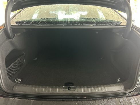 Used 2024 Audi A6 Premium Plus image 47