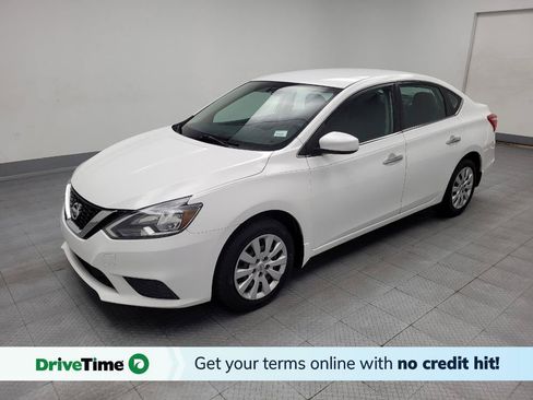 Used 2019 Nissan Sentra S FWD image 1
