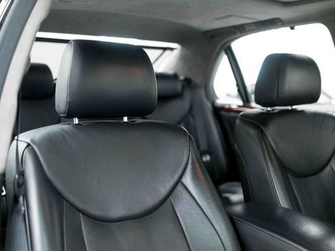 Used 2004 Lexus LS 430 RWD image 65