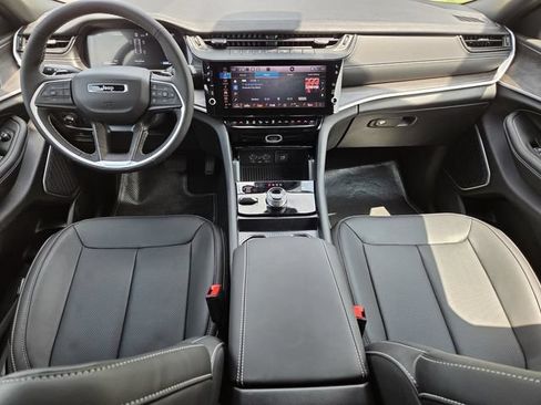 New 2026 Jeep Grand Cherokee Limited AWD/4WD image 11