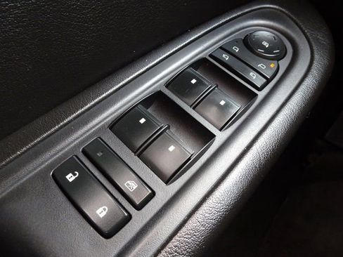 Used 2017 GMC Acadia Limited SLT AWD/4WD image 22