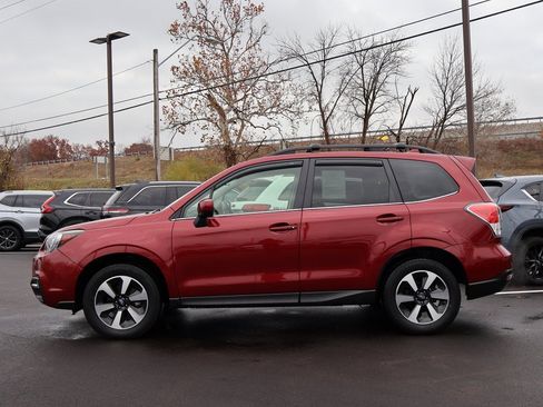 Used 2018 Subaru Forester 2.5i Limited image 4