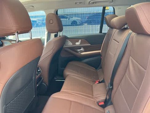 Certified 2024 Mercedes-Benz GLS 450 4MATIC image 18