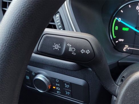 Used 2022 Ford Escape SE image 22