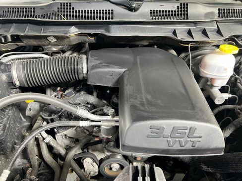 Used 2022 RAM 1500 Classic Warlock w/ Technology Package I image 27