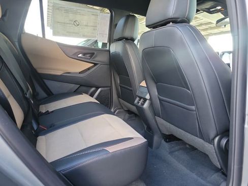 New 2026 Chevrolet Equinox ACTIV w/ LPO, Floor Liner Package image 18