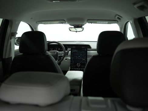 New 2026 GMC Terrain Denali image 14