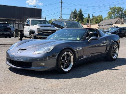 Used 2013 Chevrolet Corvette Grand Sport w/ 2LT Preferred Equipment Group RWD image 3