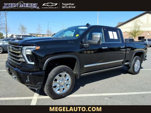 Certified 2025 Chevrolet Silverado 2500 High Country w/ Technology Package AWD/4WD image 1