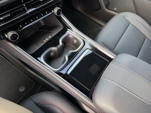 New 2026 Chevrolet Traverse Z71 w/ Enhanced Driving Package image 19