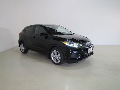 Used 2022 Honda HR-V LX image 3