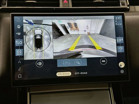 Certified 2025 Land Rover Range Rover Velar S AWD/4WD image 15