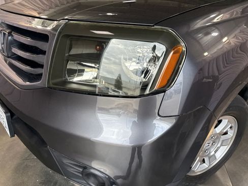 Used 2015 Honda Pilot LX image 8