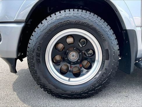 Used 2022 RAM 1500 Laramie AWD/4WD image 36