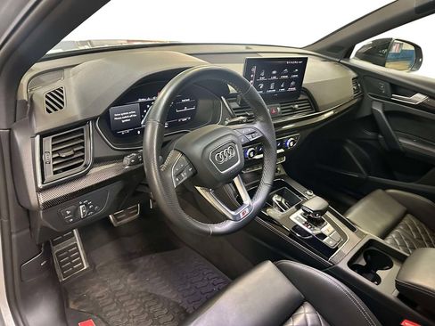 Used 2023 Audi SQ5 Premium Plus w/ Premium Plus Package AWD/4WD image 18