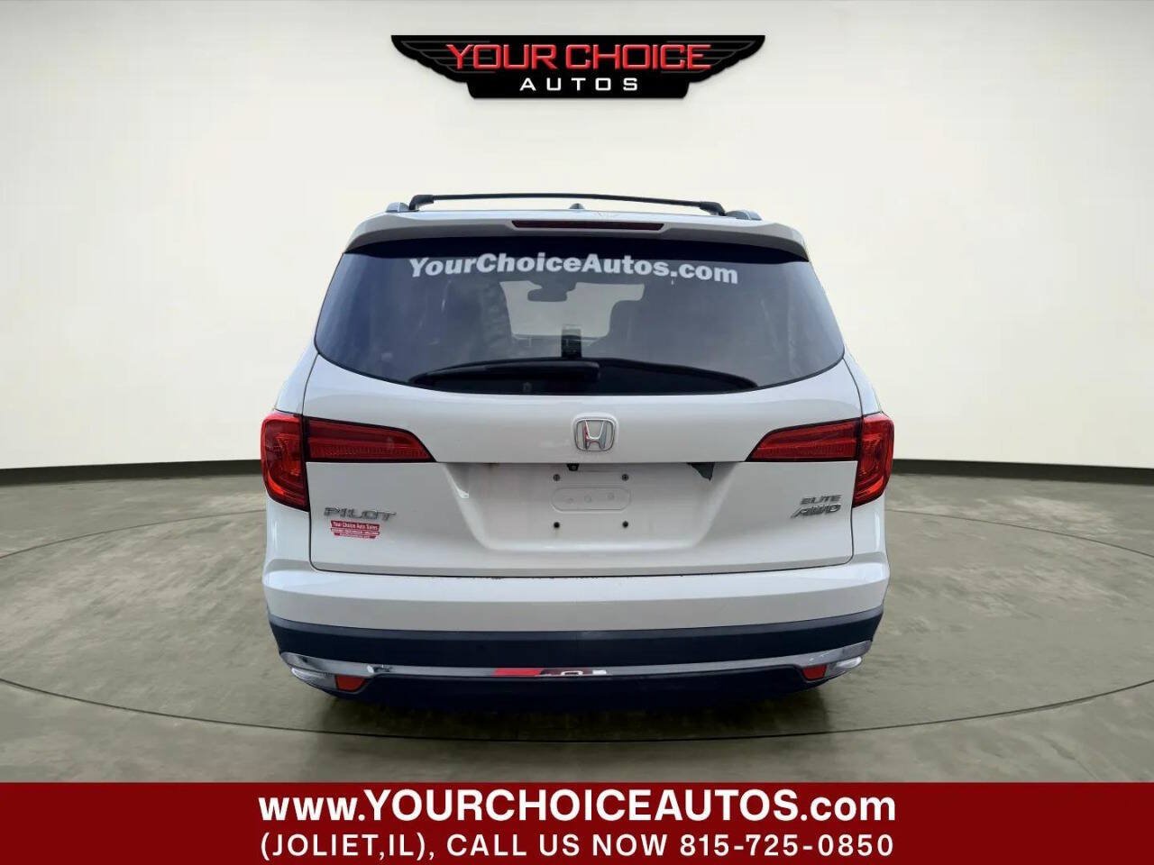 Used 2016 Honda Pilot Elite image 4
