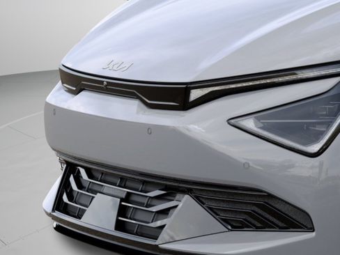 New 2026 Kia EV6 Light AWD/4WD image 13