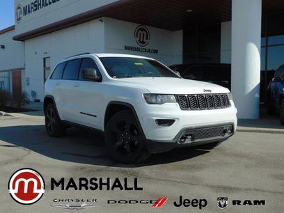 Used 2019 Jeep Grand Cherokee Laredo