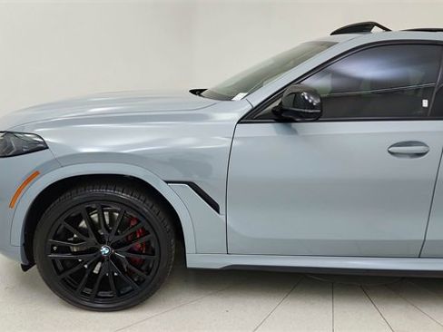 Used 2025 BMW X6 M60i image 9