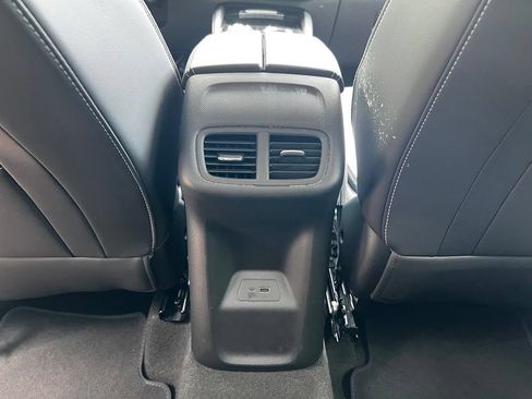 Certified 2025 Buick Envision Sport Touring AWD/4WD image 35