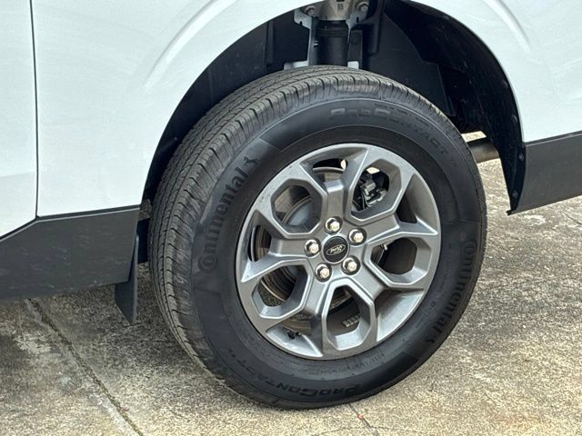 Used 2026 Ford Maverick XLT w/ XLT Luxury Package AWD/4WD image 12