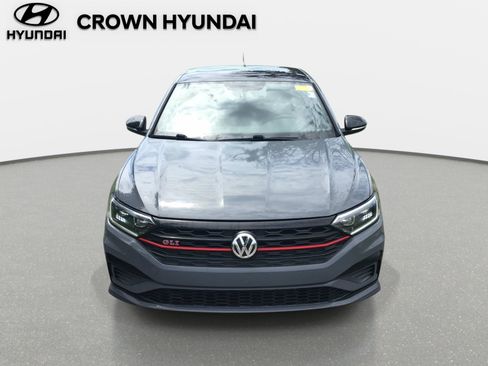 Used 2019 Volkswagen Jetta GLI FWD image 2
