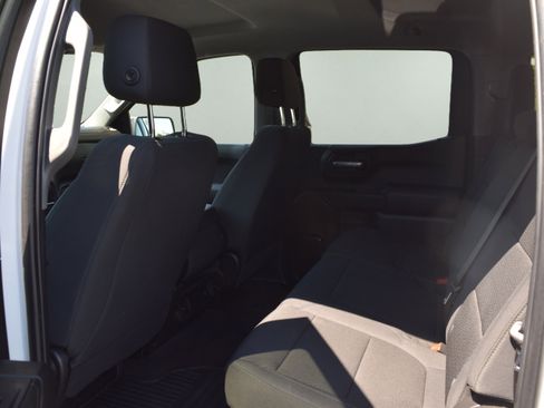 Used 2021 Chevrolet Silverado 1500 Custom Trail Boss w/ Safety Confidence Package image 9