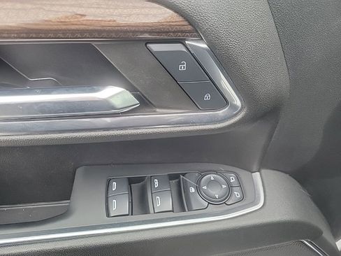 Used 2024 Chevrolet Silverado 2500 LT image 23