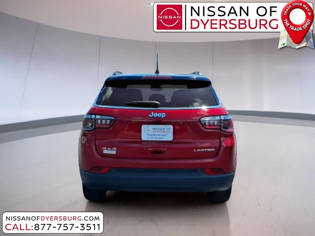 Used 2025 Jeep Compass Limited AWD/4WD image 4