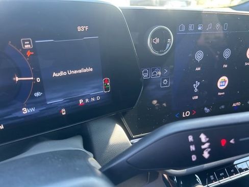 New 2026 Chevrolet Equinox EV LT image 26