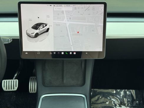 Used 2022 Tesla Model Y Performance AWD/4WD image 21