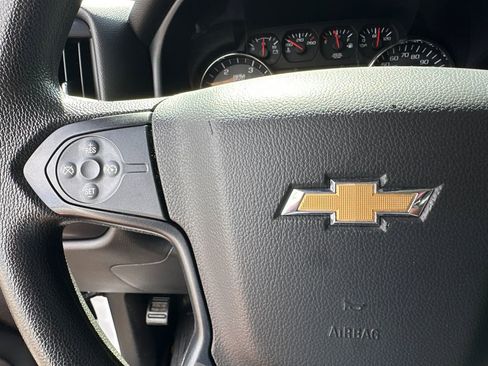 Used 2016 Chevrolet Silverado 2500 W/T AWD/4WD image 25