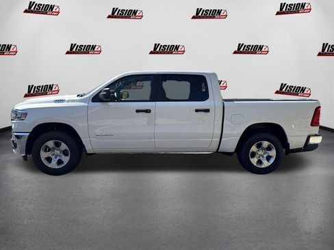 Used 2025 RAM 1500 Big Horn AWD/4WD image 8