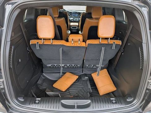 Used 2023 Chrysler Pacifica Pinnacle image 20