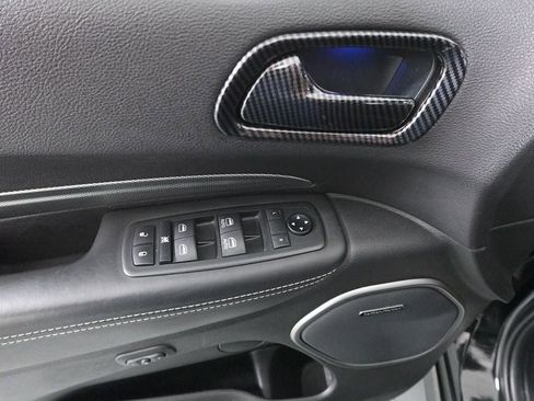 Used 2020 Dodge Durango SRT image 9