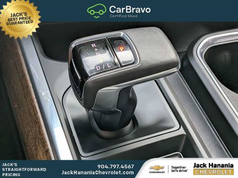Certified 2022 Chevrolet Silverado 1500 High Country w/ Technology Package AWD/4WD image 24