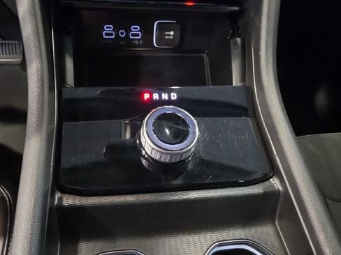Used 2024 Jeep Grand Cherokee L Laredo AWD/4WD image 27