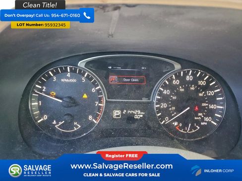 Used 2013 Nissan Pathfinder SV image 12