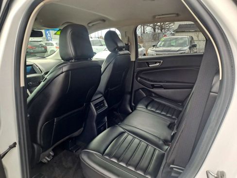 Used 2020 Ford Edge SEL AWD/4WD image 9