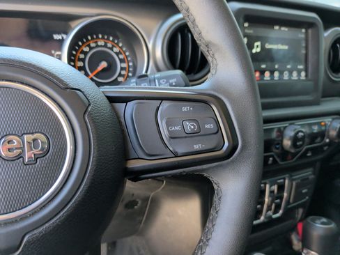 Used 2023 Jeep Wrangler Unlimited Sport AWD/4WD image 19