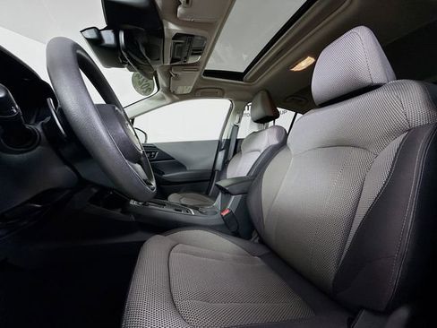 Used 2024 Subaru Crosstrek 2.0i Premium image 20