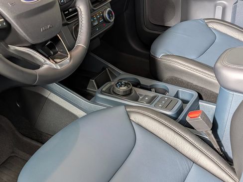 Certified 2024 Ford Maverick Lariat w/ Black Appearance Package FWD image 23