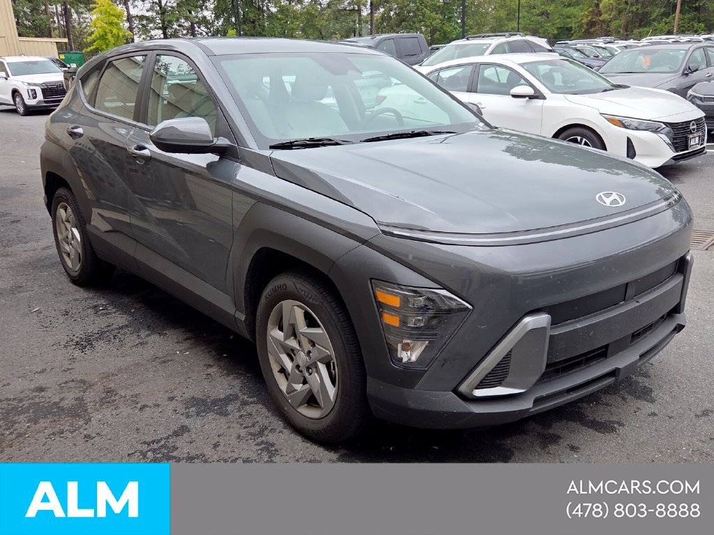 Used 2026 Hyundai Kona SE FWD image 3