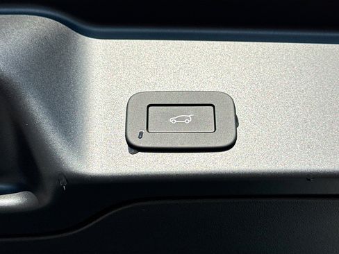 New 2026 Land Rover Range Rover Evoque Dynamic SE image 12