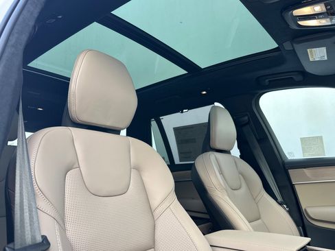 New 2026 Volvo XC90 T8 Ultra w/ Lounge Package AWD/4WD image 15