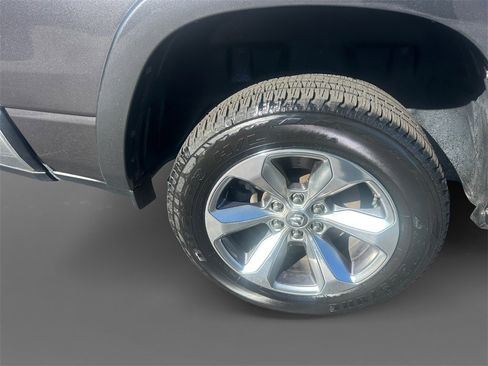 Used 2022 RAM 1500 Limited image 16