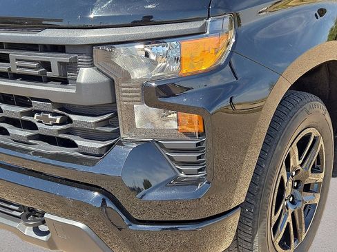 Used 2024 Chevrolet Silverado 1500 Custom w/ LPO, Dark Essentials Package RWD image 9
