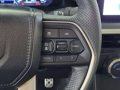 Used 2025 Toyota Tacoma TRD Sport RWD image 25