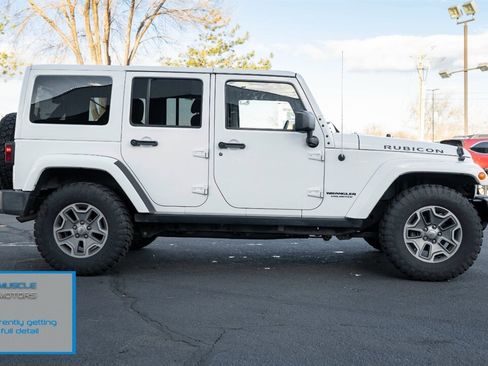 Used 2014 Jeep Wrangler Unlimited Rubicon w/ Connectivity Group image 5