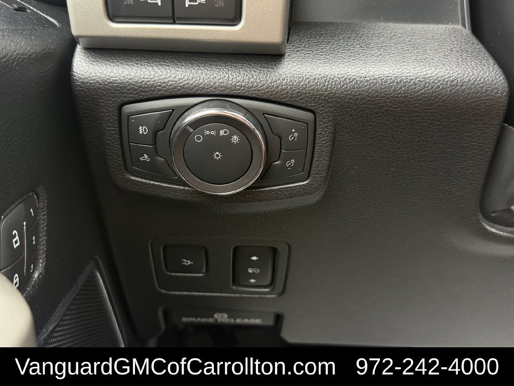 Used 2019 Ford F250 Lariat w/ Lariat Ultimate Package AWD/4WD image 25